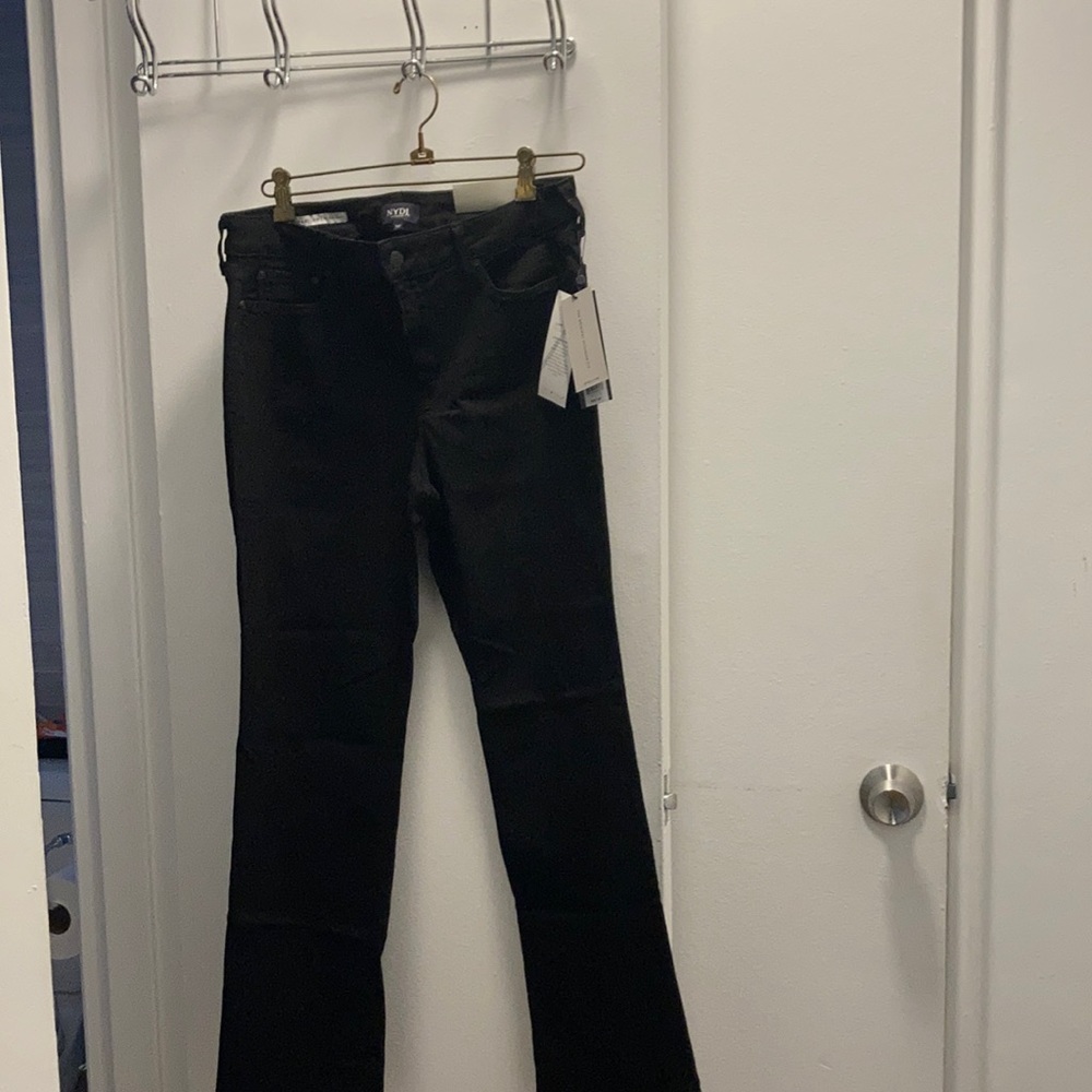 NYDJ brand new with tags stretch Lift & Tuck black pant 14P
